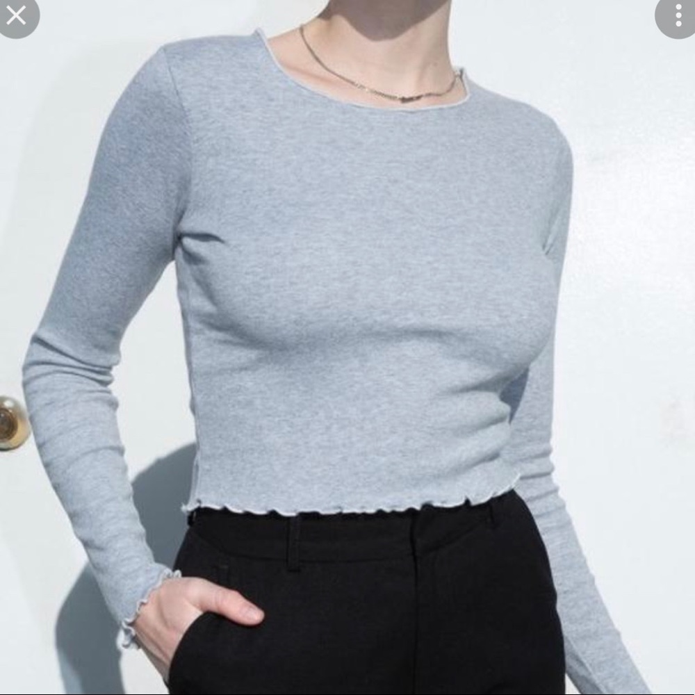 2 for $20 BRANDY Melville Wynn long sleeve